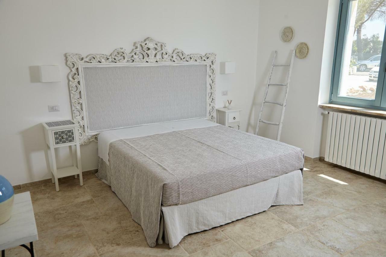 Agapanto Masseria Bed & Breakfast Конверсано Екстериор снимка