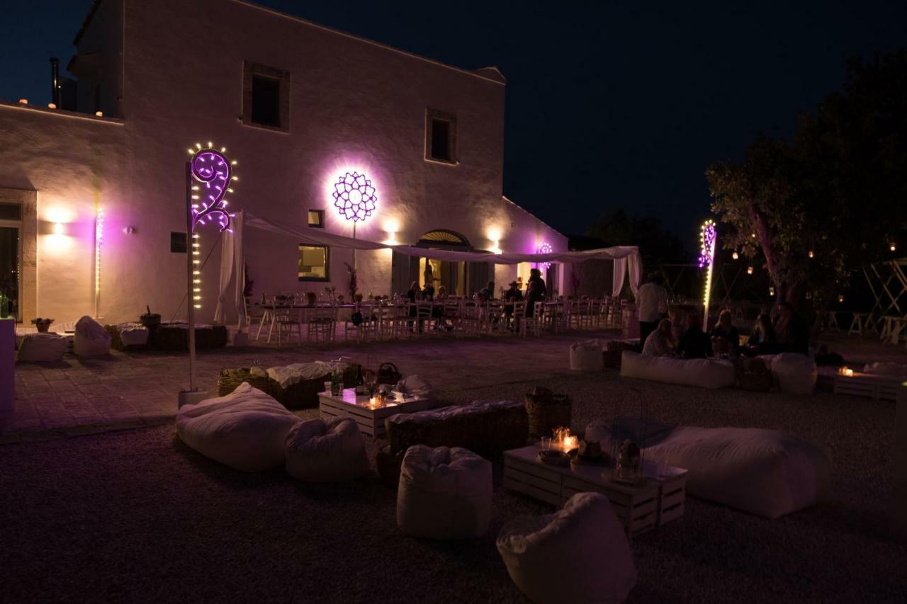 Agapanto Masseria Bed & Breakfast Конверсано Екстериор снимка